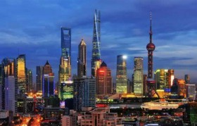 上海正在疯狂抢人，普通人落户机会来了